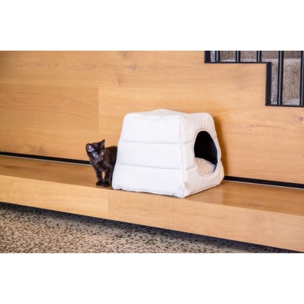 FuzzYard Life Cat Cubby